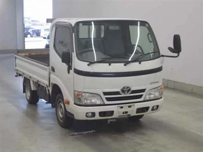 TOYOTA DYNA