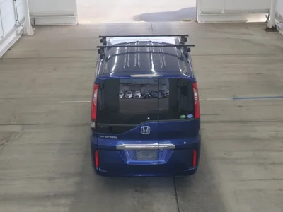 HONDA STEP WAGON 3