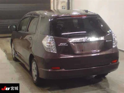 HONDA FIT SHUTTLE