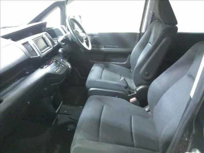 HONDA STEP WAGON 3