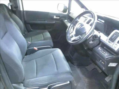 HONDA STEP WAGON 4