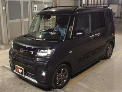 DAIHATSU TANTO FUN CROSS