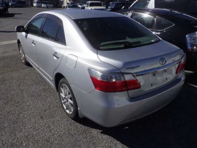 TOYOTA PREMIO