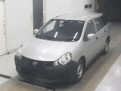 Nissan AD