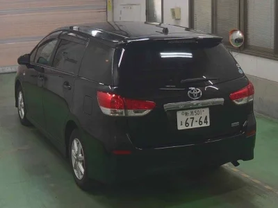 TOYOTA WISH