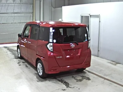TOYOTA TANK