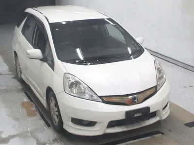 HONDA FIT SHUTTLE