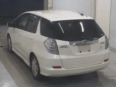 HONDA FIT SHUTTLE