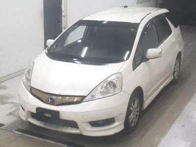 HONDA FIT SHUTTLE