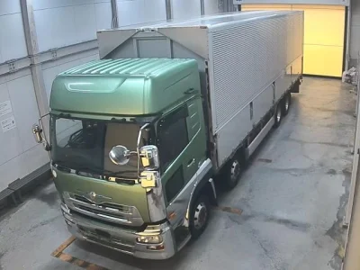 NISSAN UD