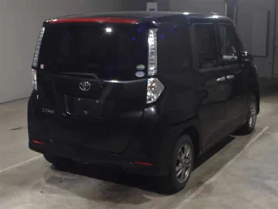 TOYOTA TANK