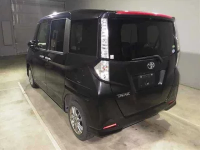 TOYOTA TANK