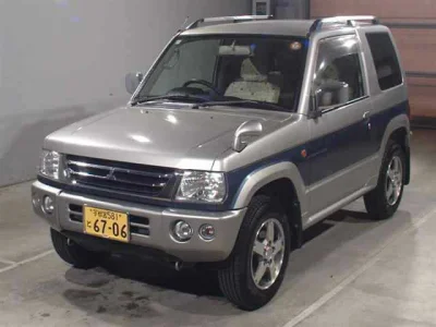 MITSUBISHI PAJERO MINI