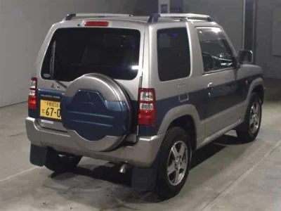 MITSUBISHI PAJERO MINI