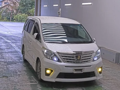 TOYOTA ALPHARD