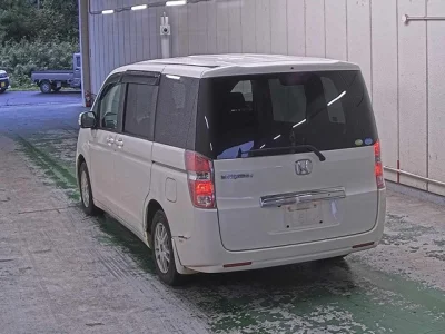 HONDA STEP WAGON 2