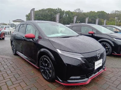NISSAN AURA