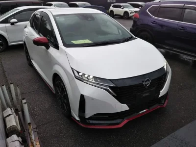 NISSAN AURA