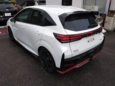 NISSAN AURA