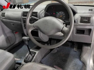 Mitsubishi Minica