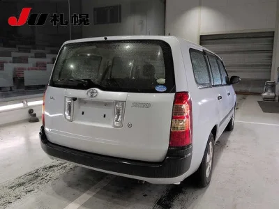 TOYOTA SUCCEED