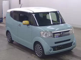 HONDA N BOX SLASH