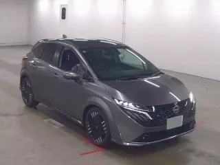 NISSAN AURA