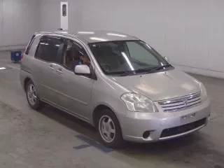 TOYOTA RAUM