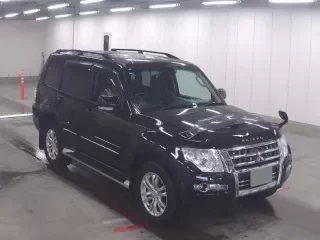 MITSUBISHI PAJERO 1