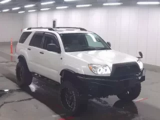 TOYOTA HILUX SURF