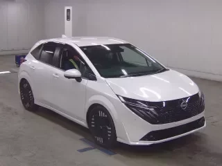 NISSAN AURA