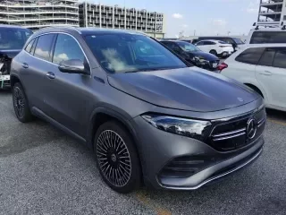 MERCEDES BENZ EQA