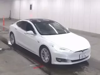 TESLA MODEL S 1