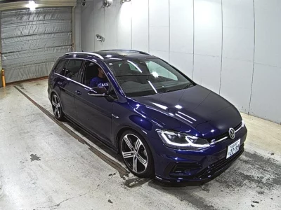 VOLKSWAGEN GOLF VARIANT