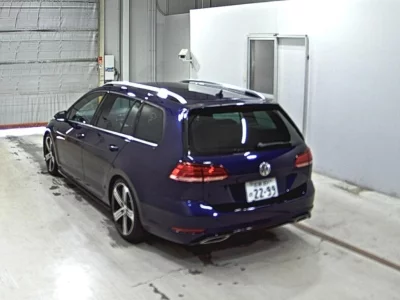 VOLKSWAGEN GOLF VARIANT