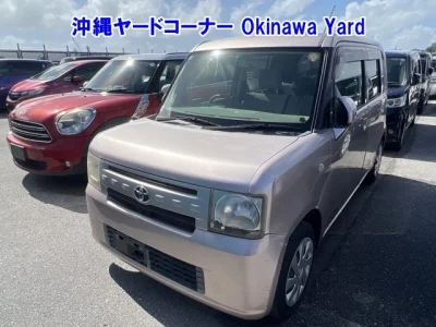 TOYOTA PIXIS SPACE