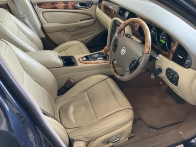 JAGUAR XJ6