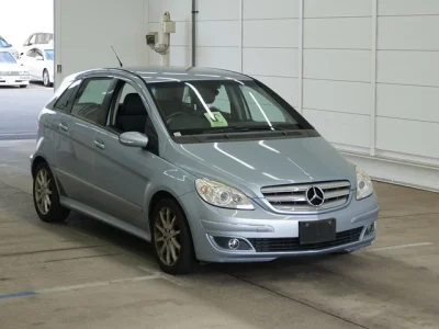 MERCEDES BENZ B CLASS 1