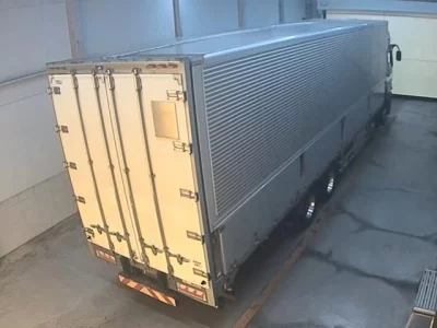 MITSUBISHI FUSO