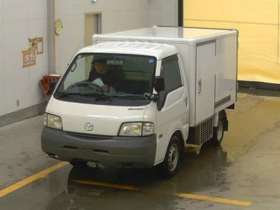 MAZDA BONGO