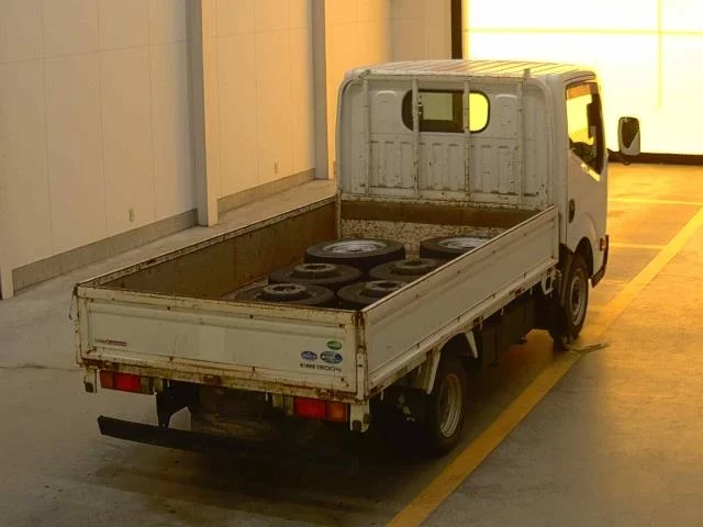 MITSUBISHI CANTER