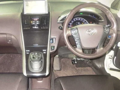 TOYOTA SAI
