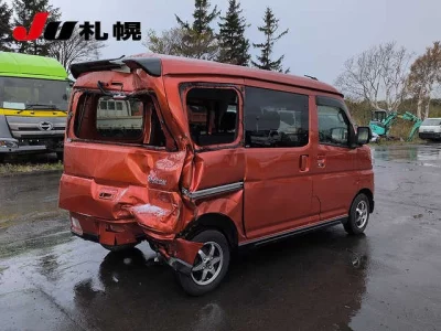 DAIHATSU ATRAI VAN