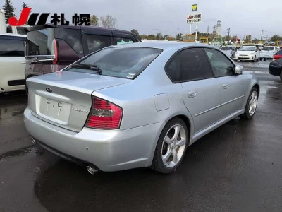 Subaru Legacy B4