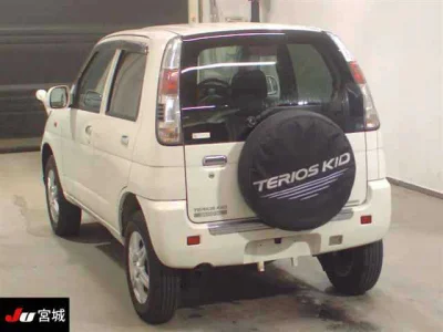 DAIHATSU TERIOS KID