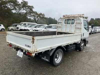 MITSUBISHI CANTER