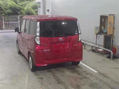 TOYOTA TANK