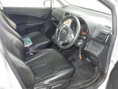TOYOTA RACTIS