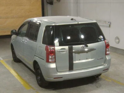 TOYOTA RAUM