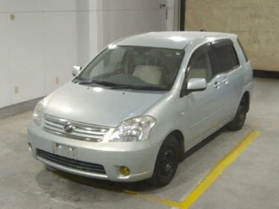 TOYOTA RAUM